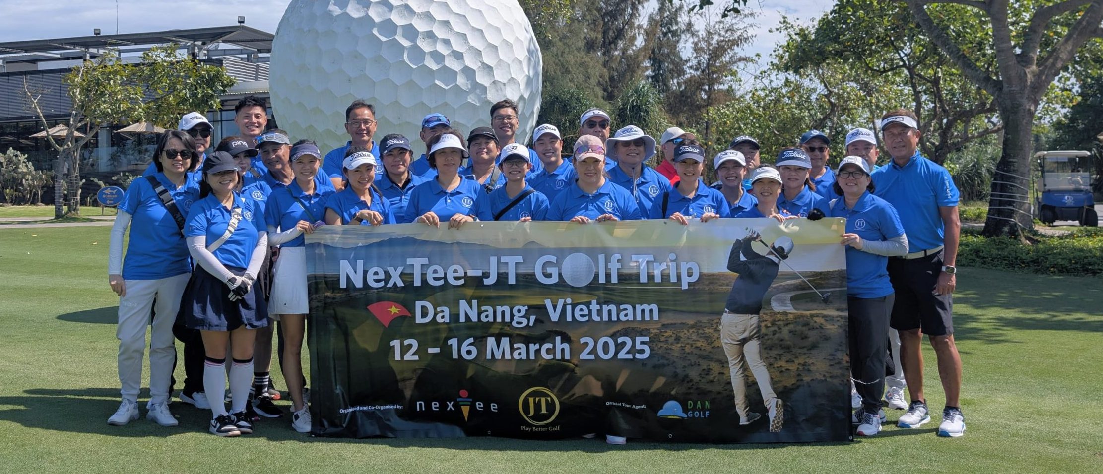 Ultimate Golf Lessons students on the course in Singapore